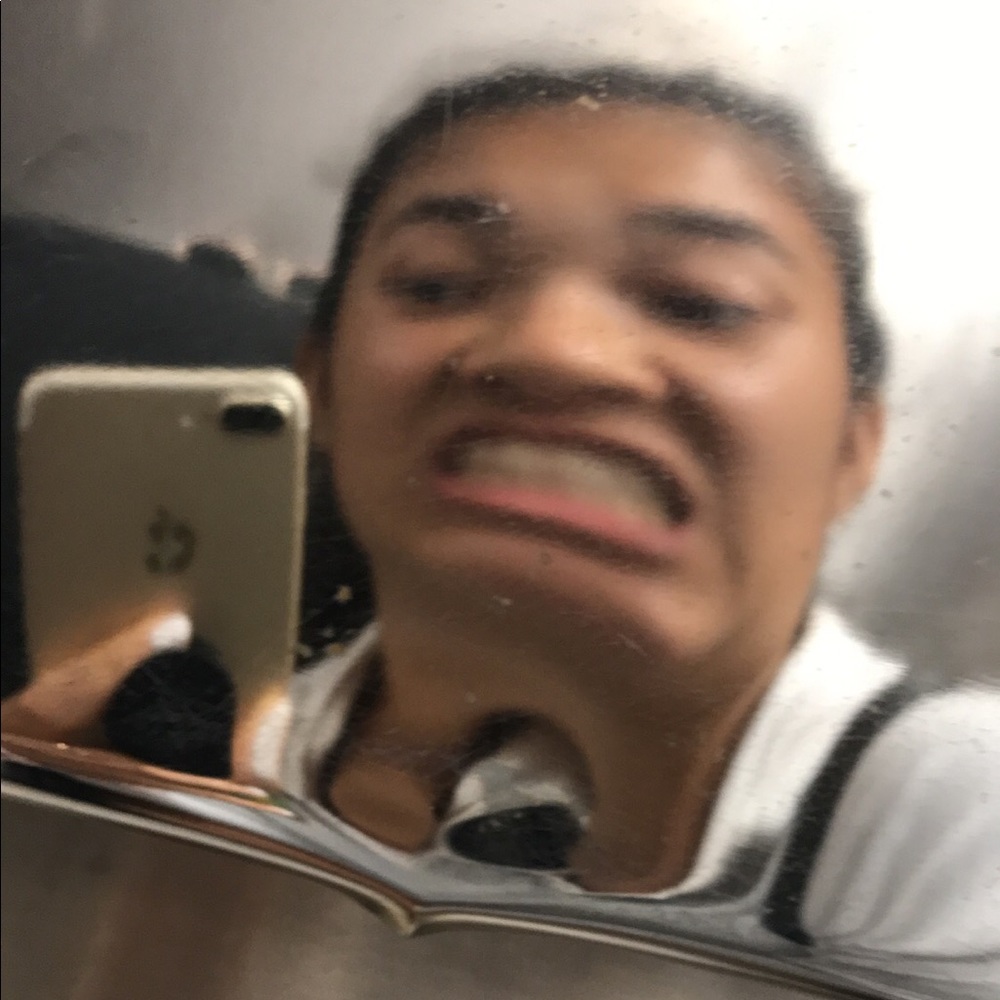 Meet your Posher, Tasha